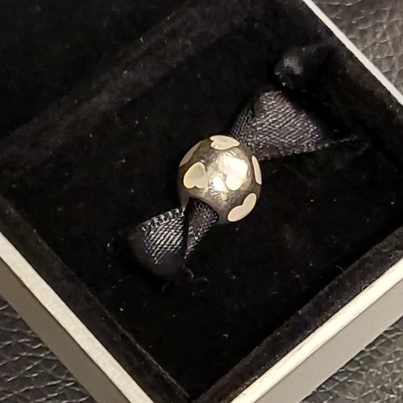 PANDORA Love Me Mother of Pearl Hearts Sterling Silver Charm - Picture 2 of 8